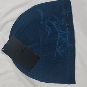 Arc’teryx Arcteryx Magician Blue Green Bird Head Toque Beanie